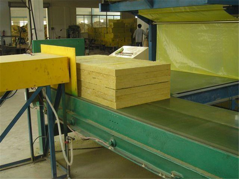 幕墻專(zhuān)用巖棉板